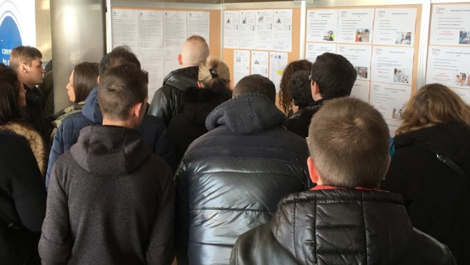 24h pour l’emploi : Nausicaà recueille 320 CV en une matinée !