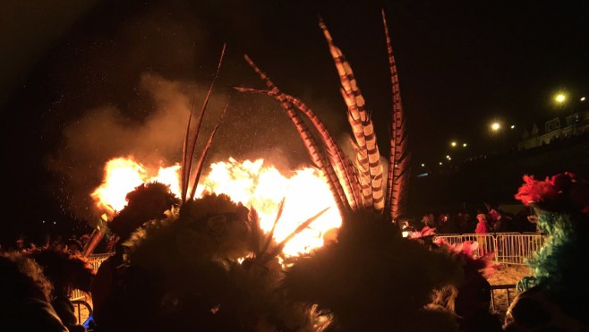 Des centaines de personnes ont participé au carnaval de Le Portel hier soir.