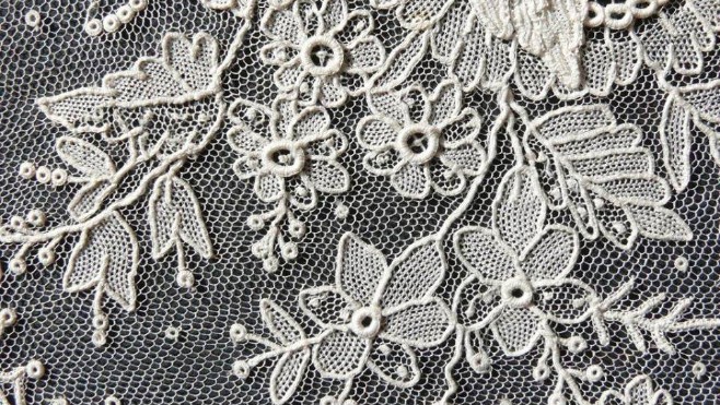 La dentelle de Calais s’exporte en Chine pour une exposition exceptionnelle