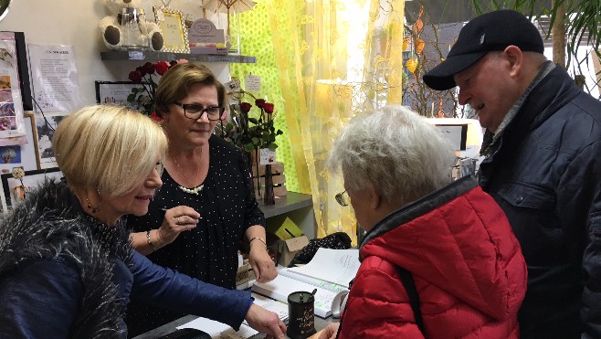 Des élus jouent les artisans dans le cadre de la semaine de l’artisanat