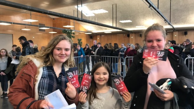 Calais Live : beaucoup de monde pour la première distribution des billets