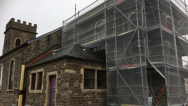 Un chantier d’insertion Créactif rénove une église à Outreau !