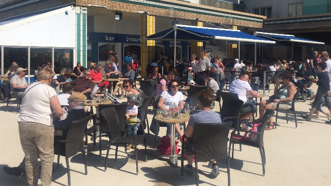 Cerfs-Volants de Berck: ambiance estivale pour le plus grand bonheur des commerçants