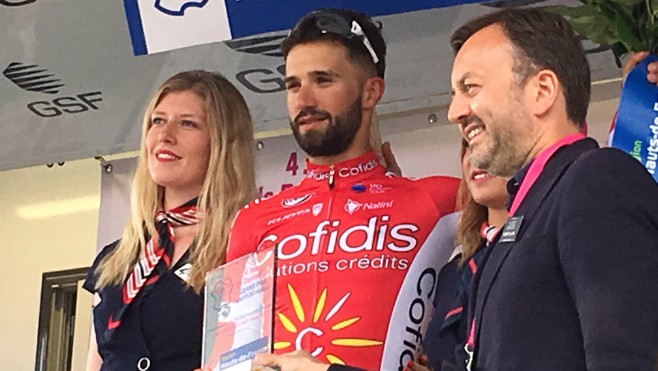 Nacer Bouhanni l’emporte, le maillot rose pour Timothy Dupont !