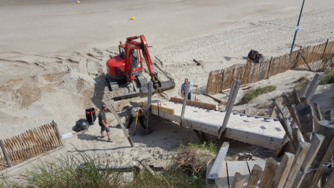 Oye-plage : l'escalier de la plage des Escardines est réparé !