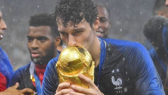 La demi-volée de Benjamin Pavard élue plus beau but de la Coupe du monde