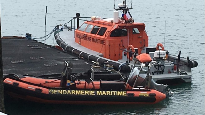 36 gendarmes maritimes assurent la sécurité du Port de Dunkerque !