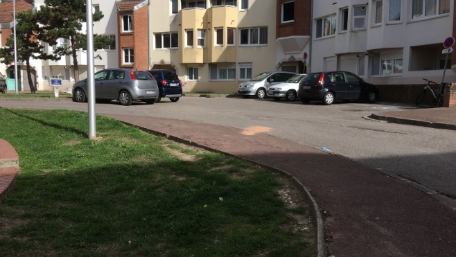 Berck : un policier fait usage de son arme pour se défendre d'un homme menaçant.