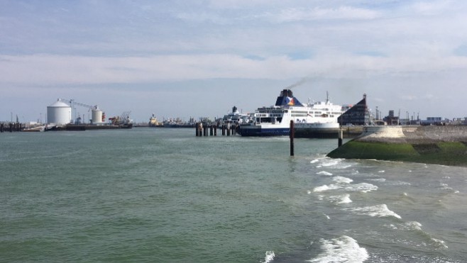 Opération de recherche après la découverte d’un kayak à la dérive au large de Calais