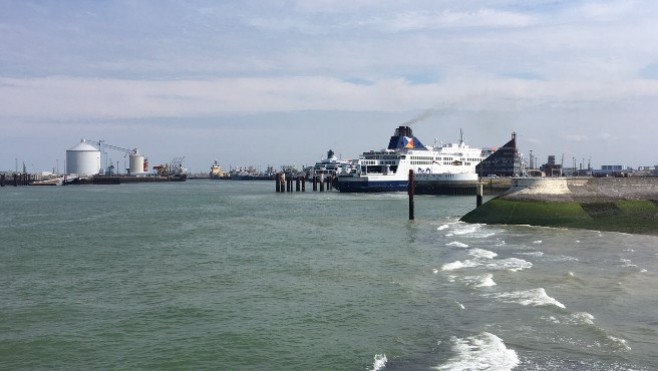 Opération de recherche après la découverte d’un kayak à la dérive au large de Calais 