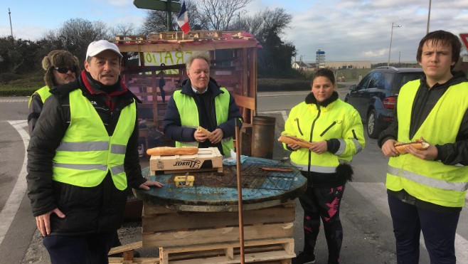 A Marquise, les gilets jaunes ne désarment pas...
