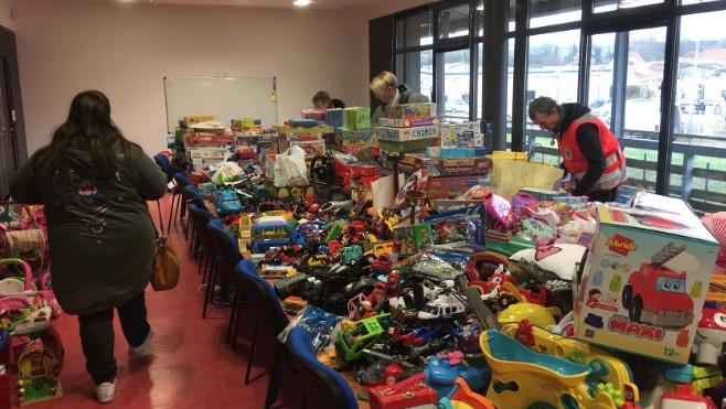 Une montagne de jouets collectée par Marinéo !
