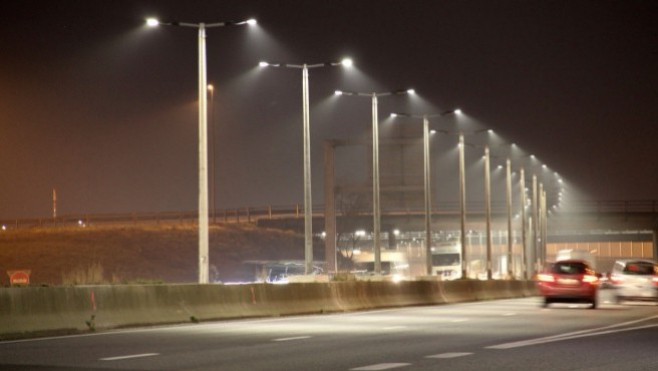 Reprise des travaux d’éclairage de l’A16 et de la rocade portuaire à Calais jusqu’à vendredi
