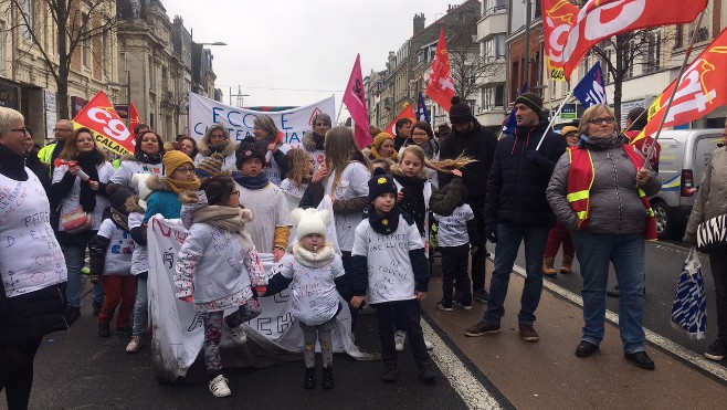 Entre 350 et 500 manifestants respectivement à Boulogne et Calais