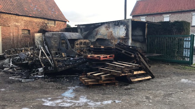 Berck: des véhicules détruits dans un incendie ce lundi matin