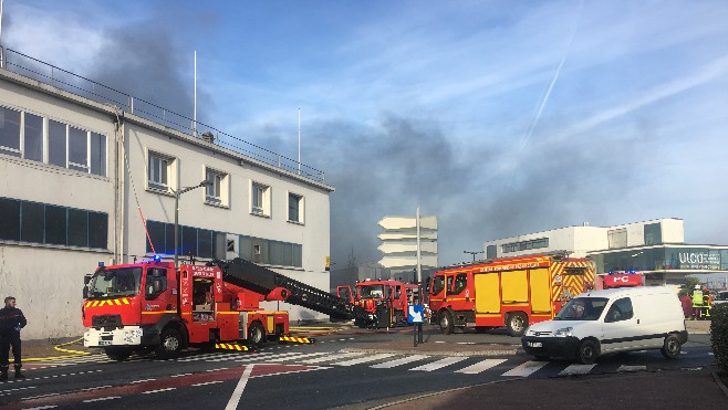 Boulogne : incendie en cours à l'entreprise Delpierre