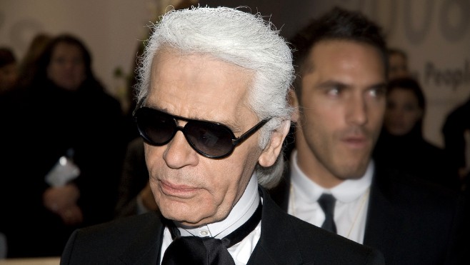 Le couturier, Karl Lagarfeld, est décédé