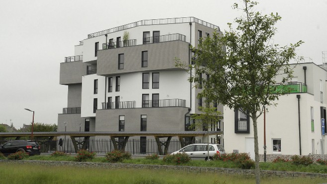 Calais : nouvel incendie à l'écoquartier Descartes hier soir