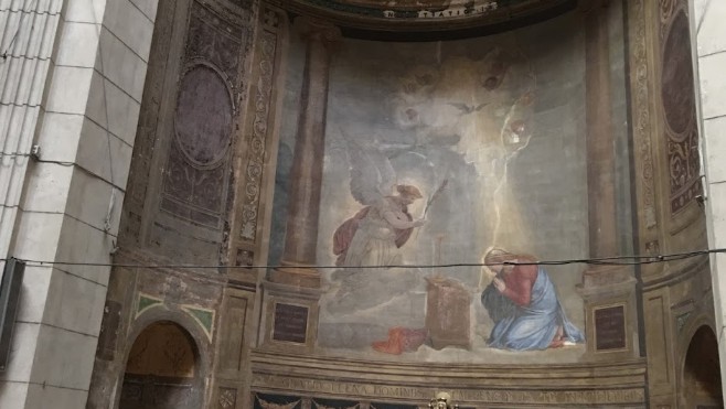 Le dôme de Notre dame de Boulogne sur mer en travaux.