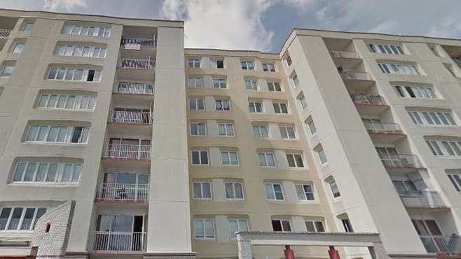 A Calais, un homme de 23 ans se tue en tombant d'un appartement.