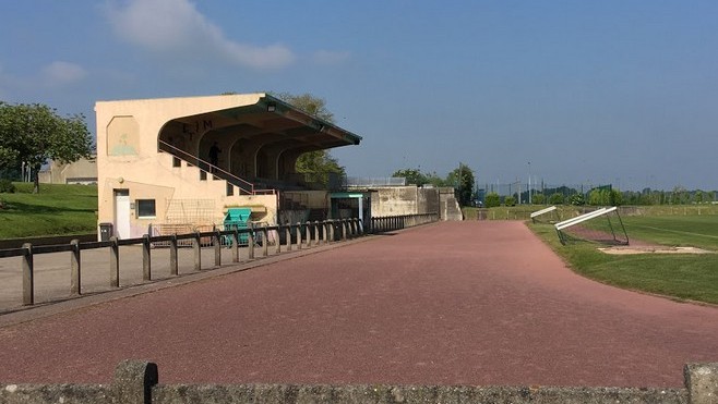 A Desvres, la tribune du stade municipal sera restaurée cet été !