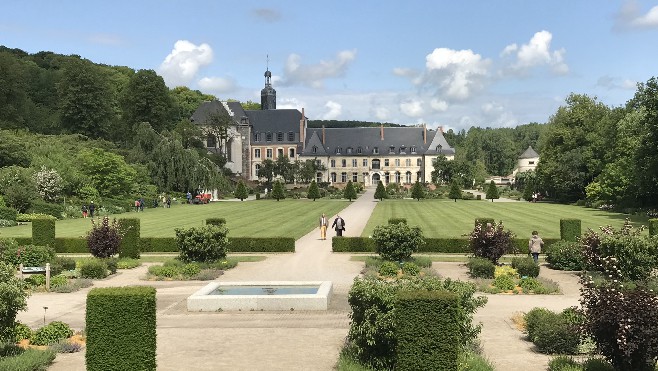 Découvrez le premier guide des parcs et jardins de la Côte d'Opale et de la Baie de Somme 