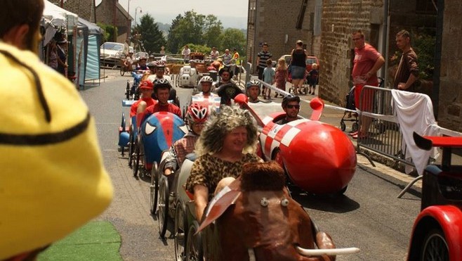 A Desvres, 20 voitures à pédales pour les championnats de France samedi !