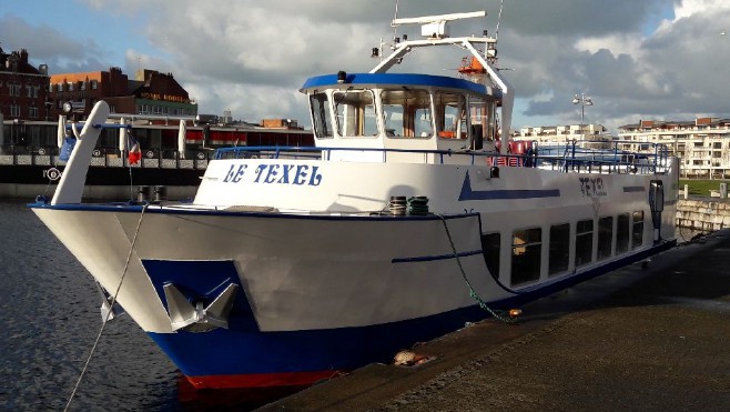 Montez à bord du Texel pour découvrir le port de Dunkerque