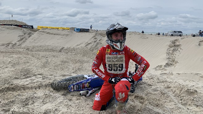 Maxime Renaux remporte le 16ème Beach Cross de Berck