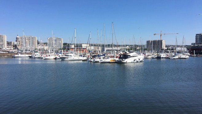 Le port de plaisance de Boulogne sur mer aura sa station de descente à bateaux...