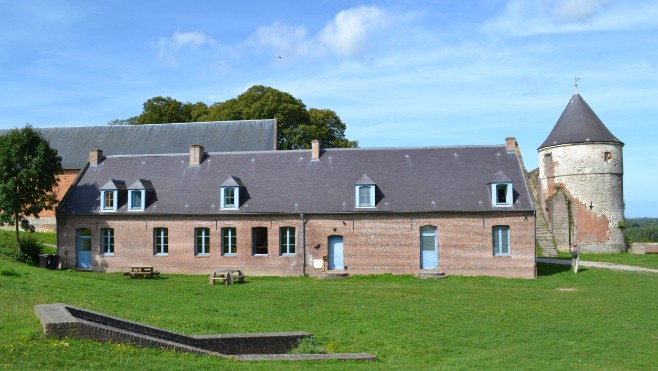 Montreuil : l'auberge de jeunesse de la citadelle réquisitionnée pour les sans-abri