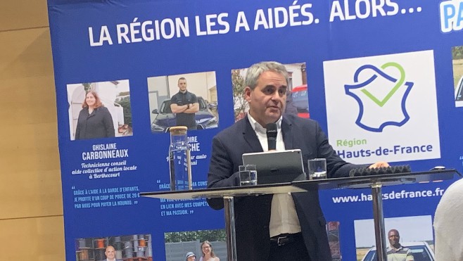 Xavier Bertrand va créer un droit d'interpellation citoyenne