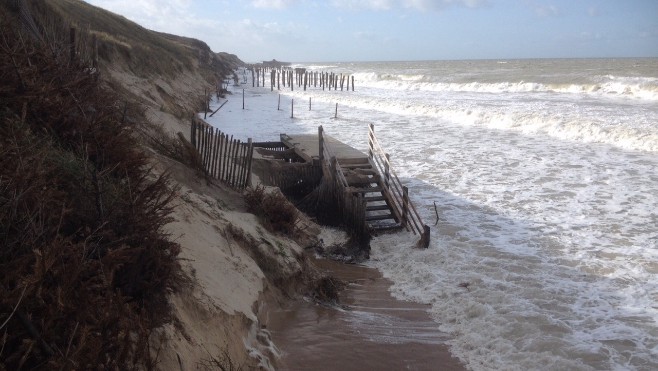 Le cordon dunaire a reculé de 4 mètres à Oye-Plage