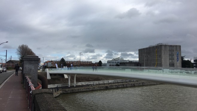 La passerelle Mollien à Calais désormais accessible aux piétons et aux cyclistes