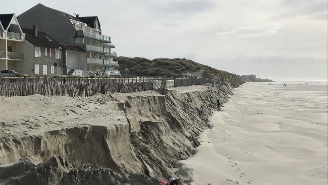 Le cordon dunaire de Fort-Mahon rongé par les tempêtes