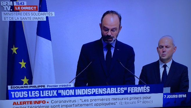 Coronavirus: Edouard Philippe annonce la fermeture de tous les 