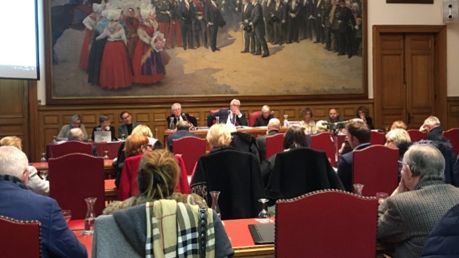 Elections municipales : l'installation des maires reportée