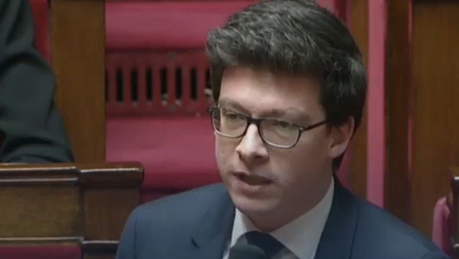 Coronavirus : le député du calaisis dénonce la mise en danger de la santé du personnel du port, du Tunnel, des douaniers et de la PAF.