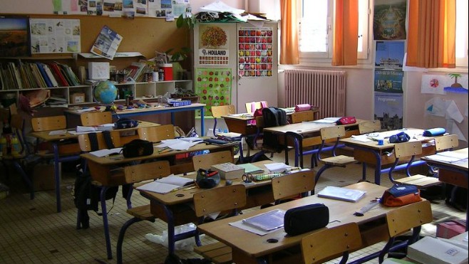 Retour progressif à l'école: inquiétude des syndicats d'enseignants