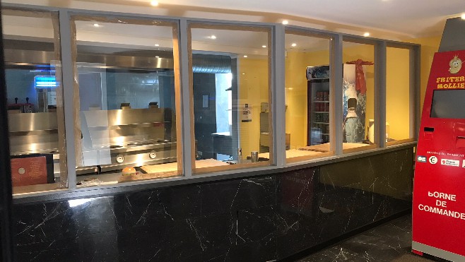 Nouveau dispositif d’accueil et nouveaux services à la friterie Mollien à Calais