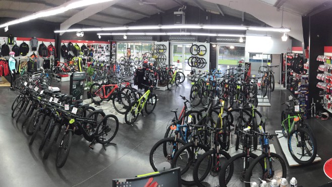 Avec le déconfinement, la vente de vélos s’affole chez les marchands !