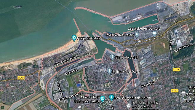 Calais: un corps flottant repêché écluse Carnot