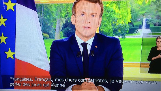 Emmanuel Macron annonce la réouverture des écoles, cafés et restaurants !