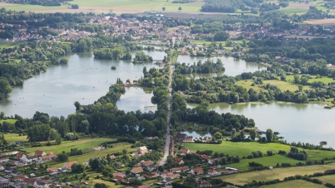 Prenez un bol d’air frais aux lacs d’Ardres !