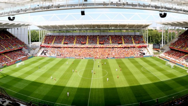 Ligue 1 : le match Lens-PSG reporté au 10 septembre. 