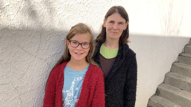 Stella: une mère craint pour l'avenir de sa fille, dyslexique, contrainte de faire sa rentrée sans aucun accompagnement