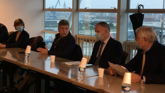 A deux mois et demi du Brexit, le port de Calais-Boulogne inspecté par le préfet de Région !