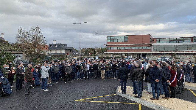 Berck: près de 200 personnes à l'hommage à Samuel Paty