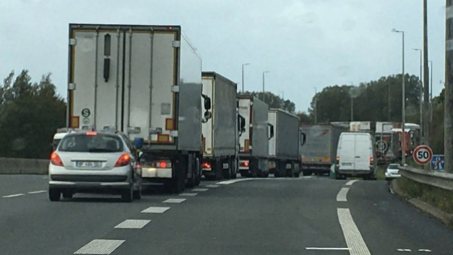 L'A16 est coupée à Marck dans le sens Dunkerque-Boulogne