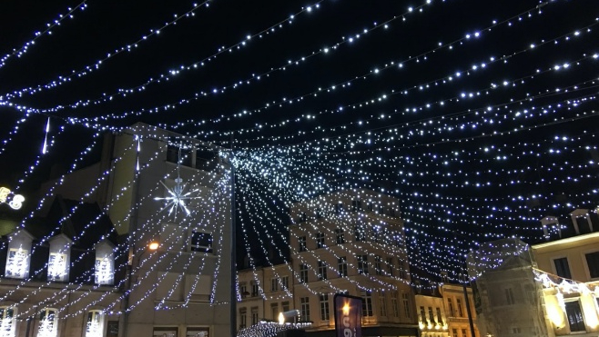 Noël à Boulogne sur mer : des illuminations, des chalets, des guénels mais pas de patinoire !